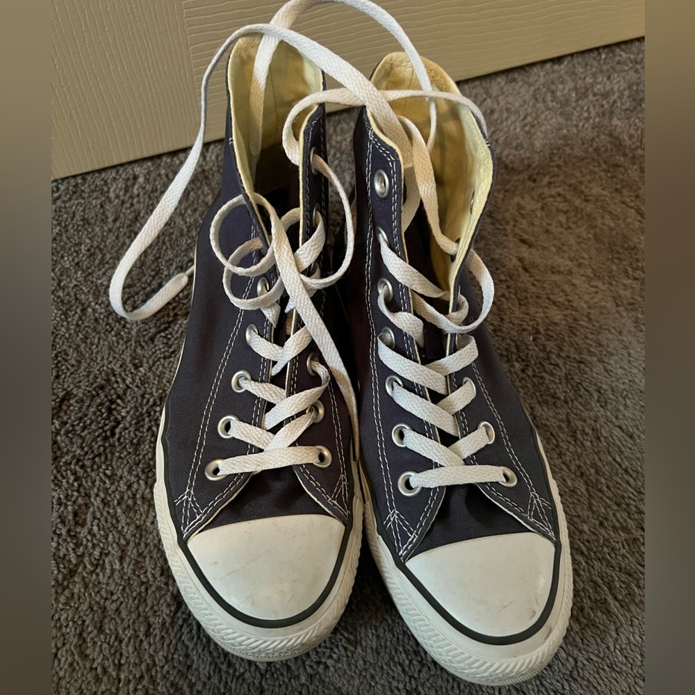 Converse navy